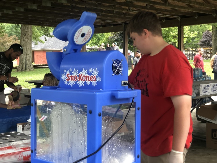 Sno Cone Machine